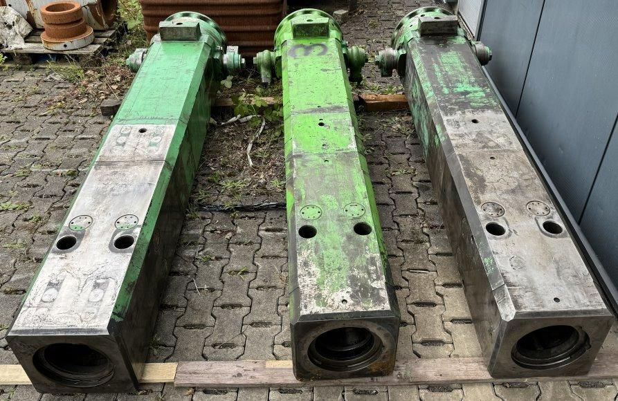 Montabert V 65 – 1/4