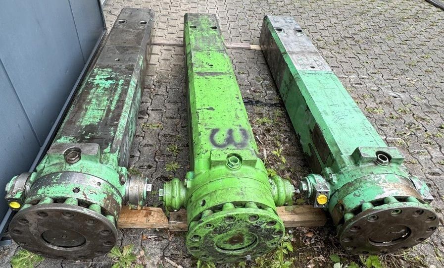 Montabert V 65 – 2/4
